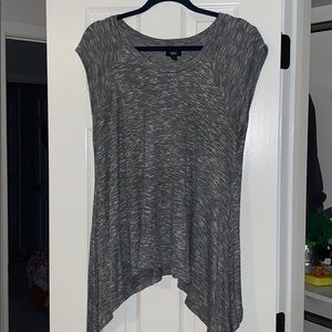 Greyish white tshirt